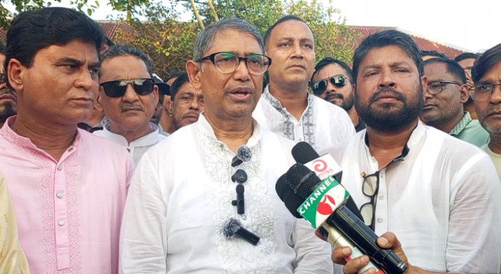 মানুষ পিআর বুঝে না, আমরাও বুঝি না: আযম খান